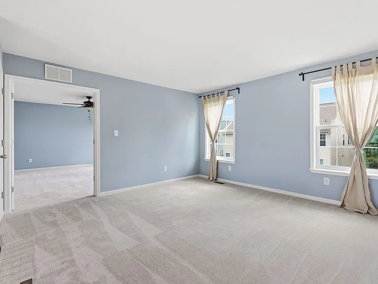 12250 Eddington Pl — Photo 22