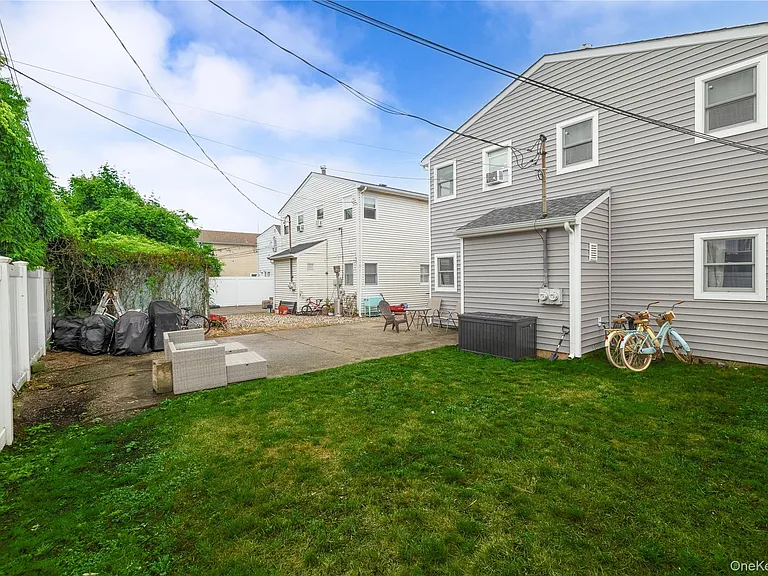 542 E Pine St #UPPER — Photo 22