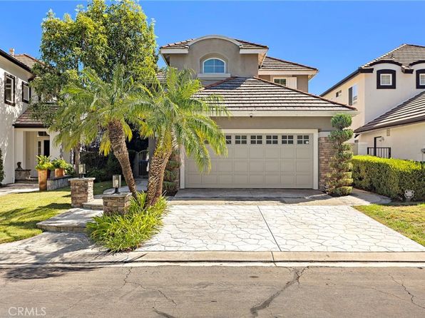 106 Dornoch Way