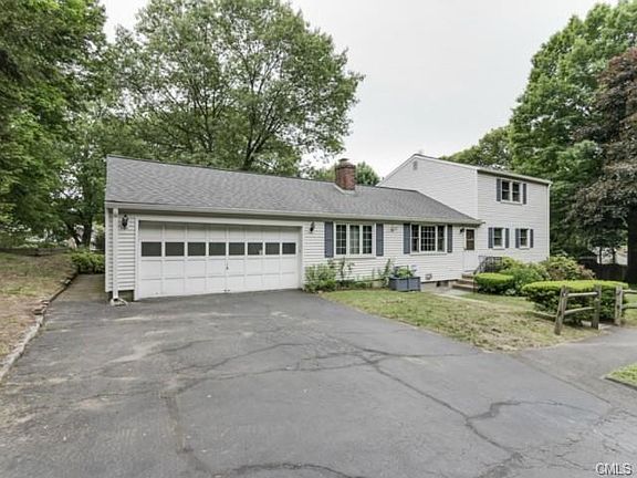 2nd image of 45 Chatham Dr
