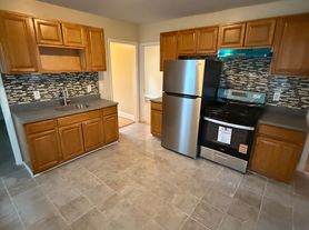 161 Clay St, New Haven, CT