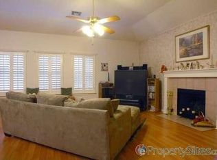 11334 Enclave Cir, San Antonio, TX 78213