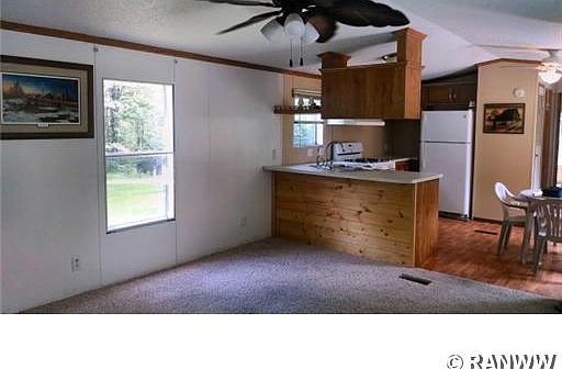 4th image of 9847 N Tranus Lake Road