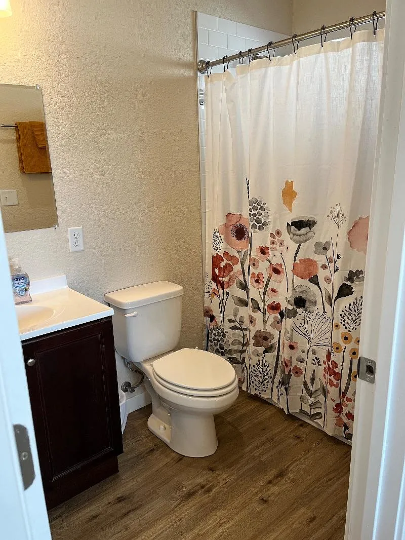 260 W Kyle Dr — Photo 4