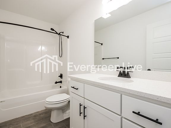 3rd image of 407 NW 62nd Ave