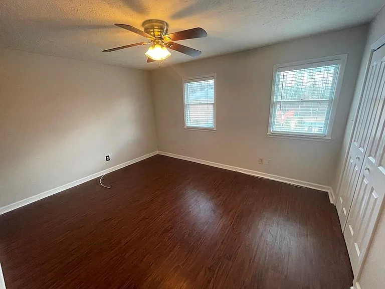2906 Webb Bridge Rd — Photo 12