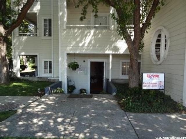 1st image of 1491 E Vineyard Ct