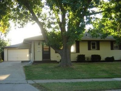 3925 64th St, Urbandale, IA, 50322