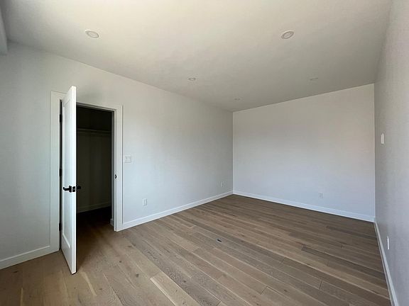 3rd image of 166 Hillside Ave #1A