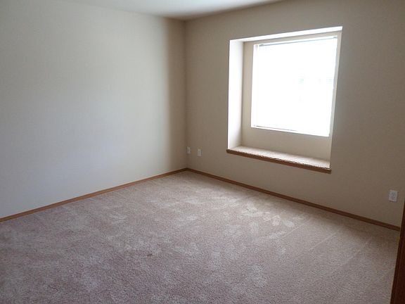 5th image of 2405 Conger Ave NW APT C
