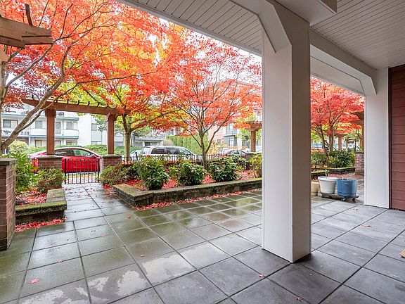 4th image of 17712 57a Ave #112