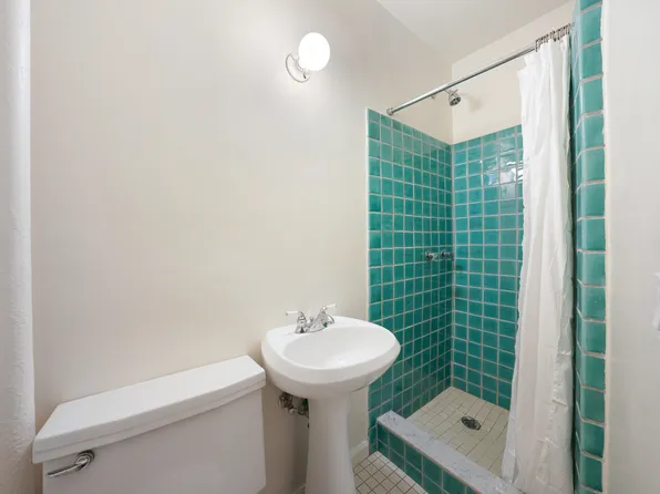 507 East 84th Street image 27 of 38