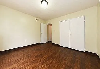 2 bed, 1.0 bath, 1100 sqft, $715 — Photo 3