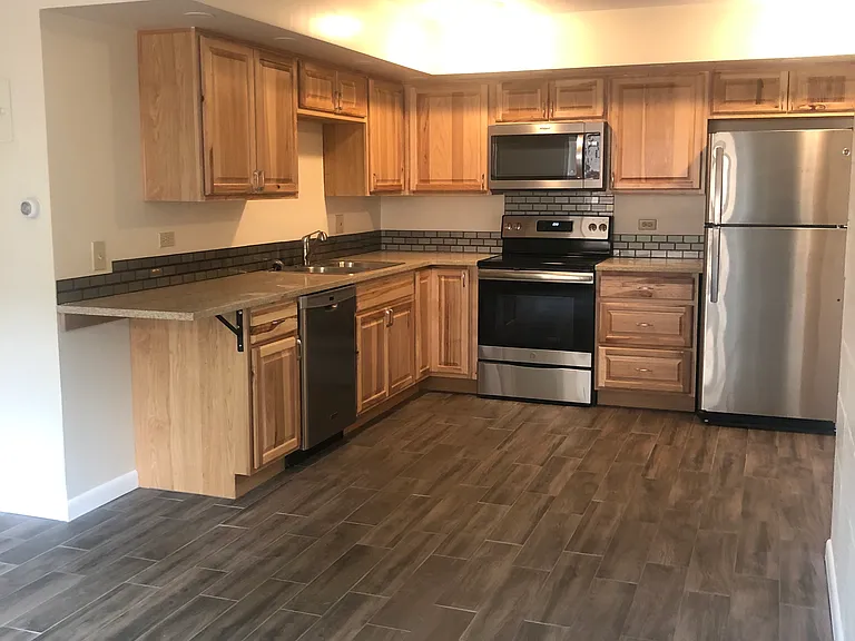 1280 Wolff St #10 — Photo 2