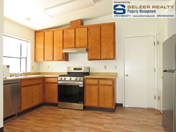3rd image of 26 & 28 Monroe St #26-B