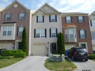 228 Country Ridge Dr, Red Lion, PA 17356