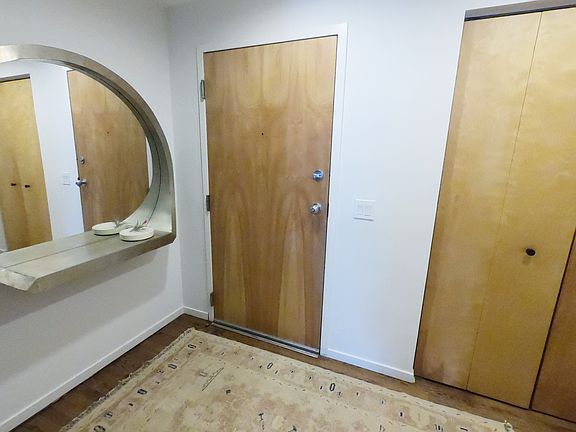 3rd image of 2161 N California Ave APT 104