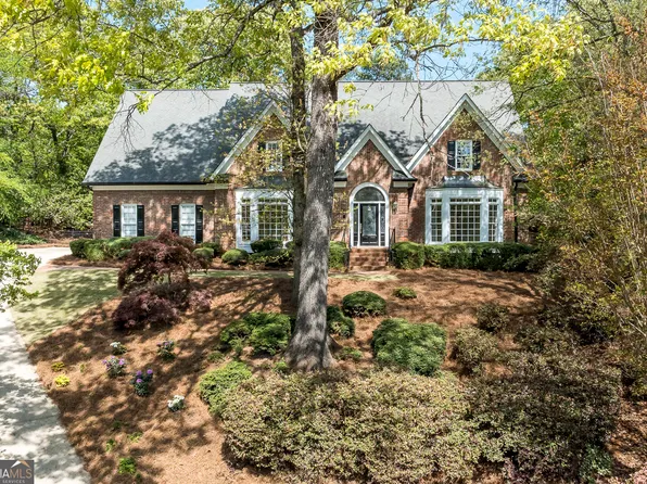 2184 Brooke Farm Ct, Atlanta, GA 30338