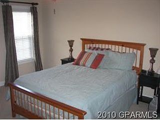 4th image of 3904 Sedona Dr #B