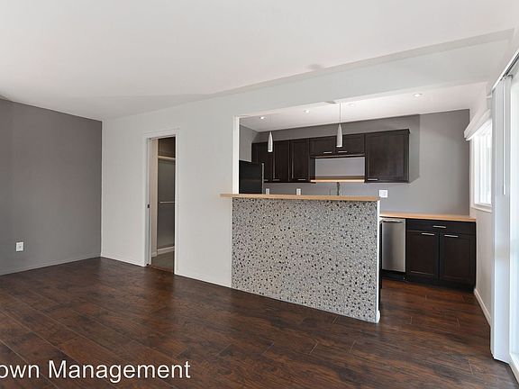 3rd image of 3600 Mission Blvd APT 20
