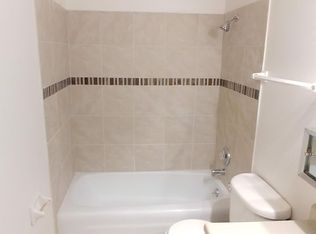 5101 N Lovers Lane Rd #14, Milwaukee, WI 53225