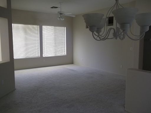 3rd image of 2633 Youngdale Dr