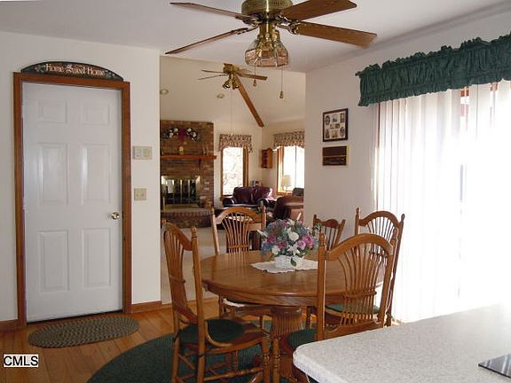 5th image of 25 Heritage Dr