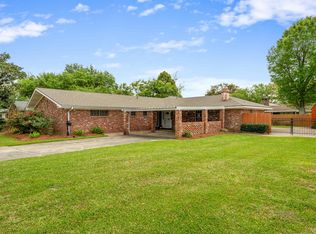 1411 Jefferson Dr, Lake Charles, LA 70605