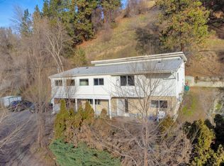 1745 Hollywood Rd S, Kelowna, BC V1X 4P5