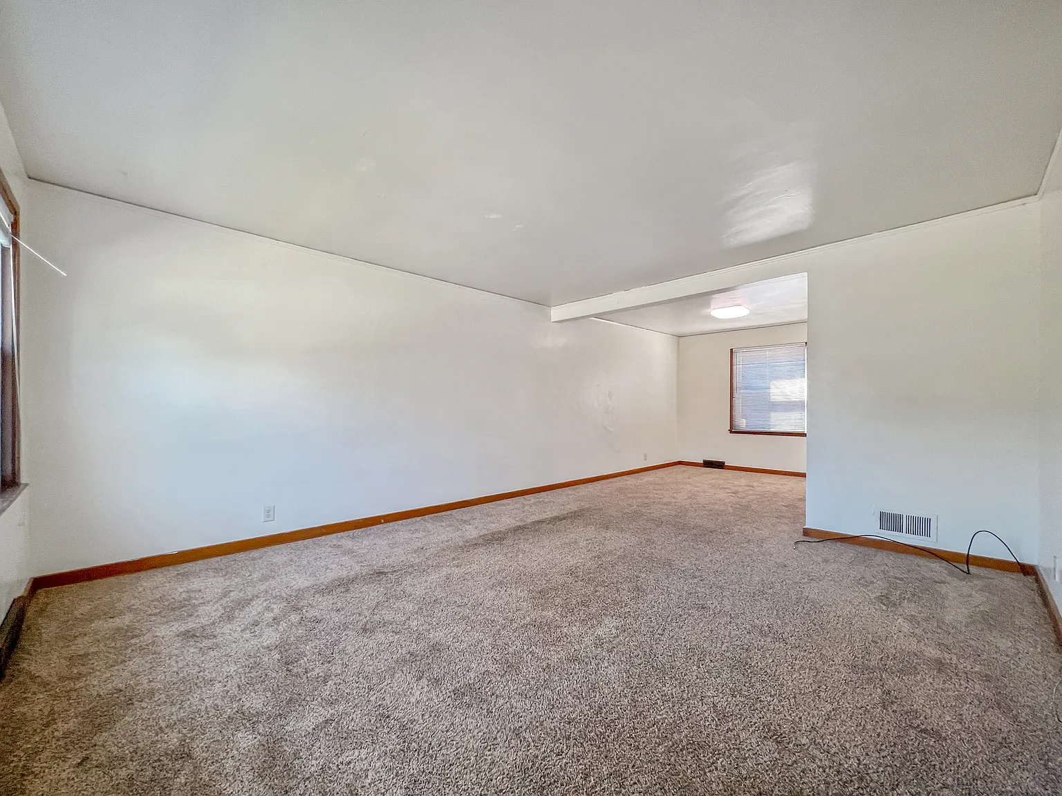 3 bed, 1400 sqft, $1,495 — Photo 3