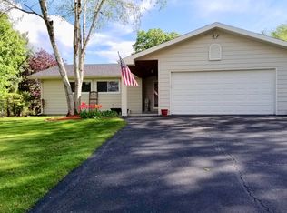 16871 W Jonathan Ln, Gurnee, IL