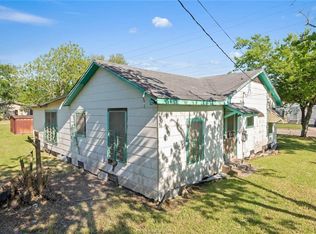 1103 Foster St, Navasota, TX 77868