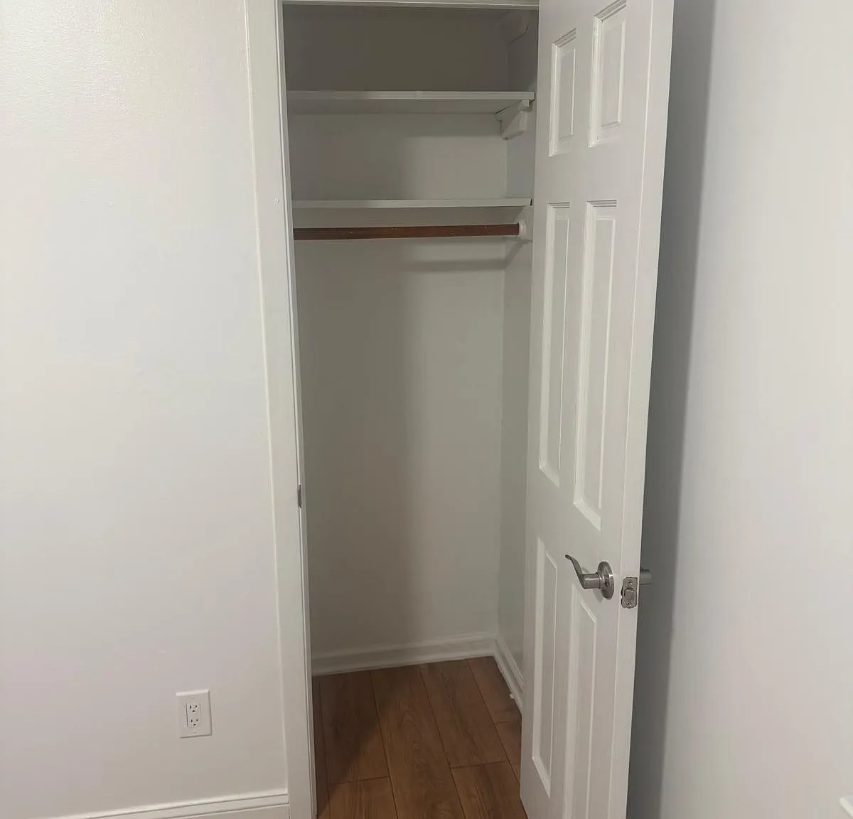 3 bed, $3,800 — Photo 4