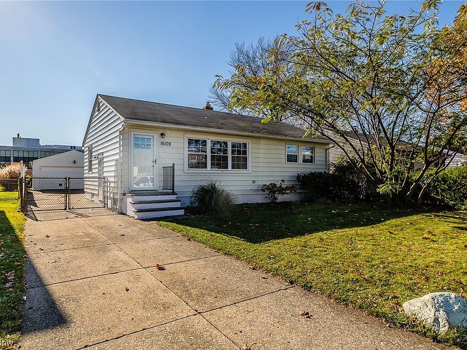 1st image of 16109 Bowfin Blvd