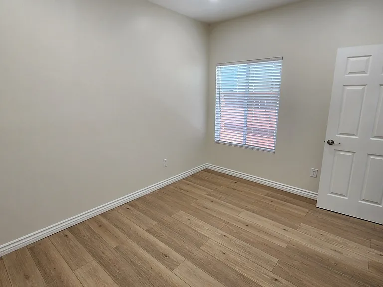 504 Peach Way #2 — Photo 13