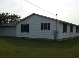 243 Laughing Wolf Ln, Ortonville, MI