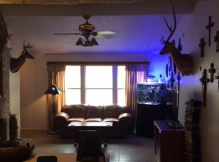 719 Garden Meadow Dr, Universal City, TX 78148