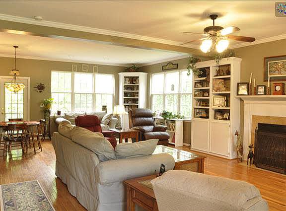 2nd image of 1 Lost Creek Ct