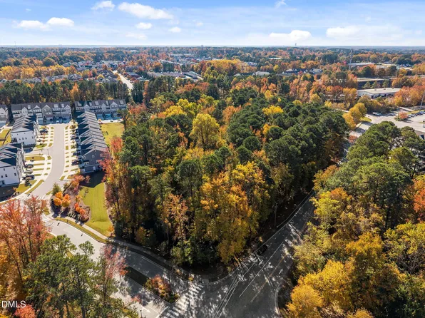 1808 N Salem St, Apex, NC 27523