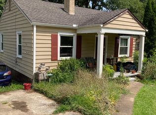 281 Birch St, Hapeville, GA 30354