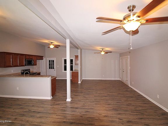 5th image of 8616 Devonshire Dr