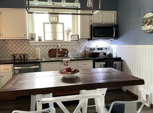 108 Sarah St, Troy, IL 62294