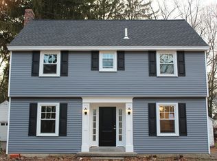 1533 Keyes Ave, Niskayuna, NY 12309