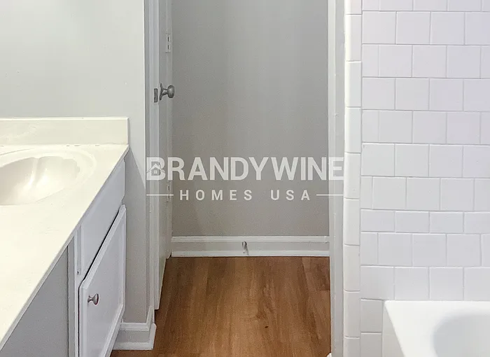 1964 Corners Cir — Photo 13
