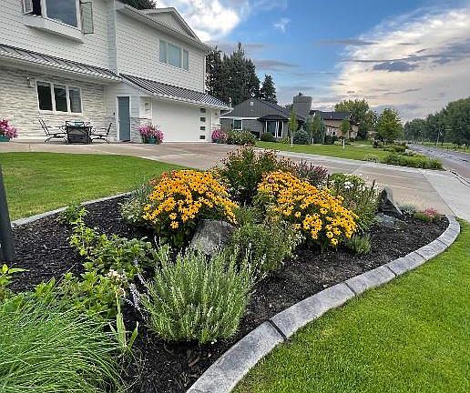 2nd image of 1744 Alder Dr