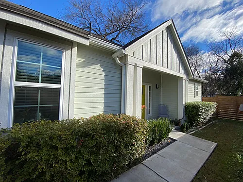 2700 Francisco St #B Photo 1