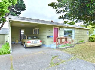 2089 Everett Ave, North Bend, OR 97459