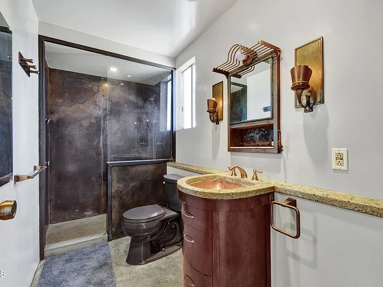 1827 Oak Tree Dr — Photo 19