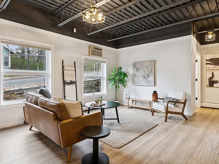 116 W Olive St #116 — Photo 13