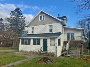 405 Horan Rd, Syracuse, NY 13209